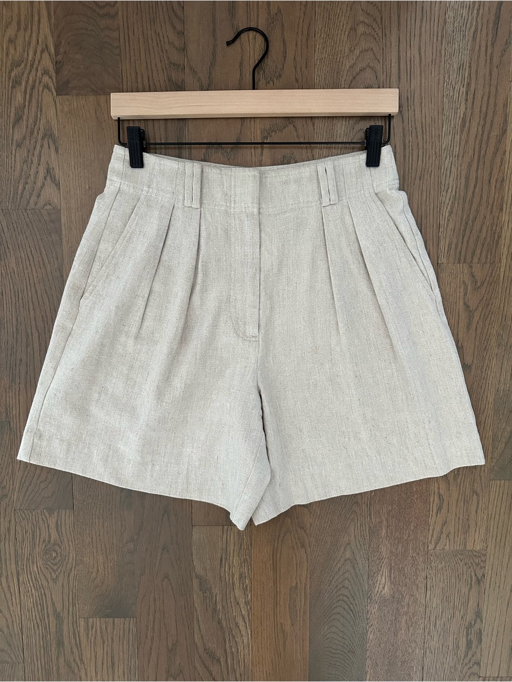 Apiece Apart Bari Pleated High Rise Cotton / Linen Shorts in Flax Beige Size 4